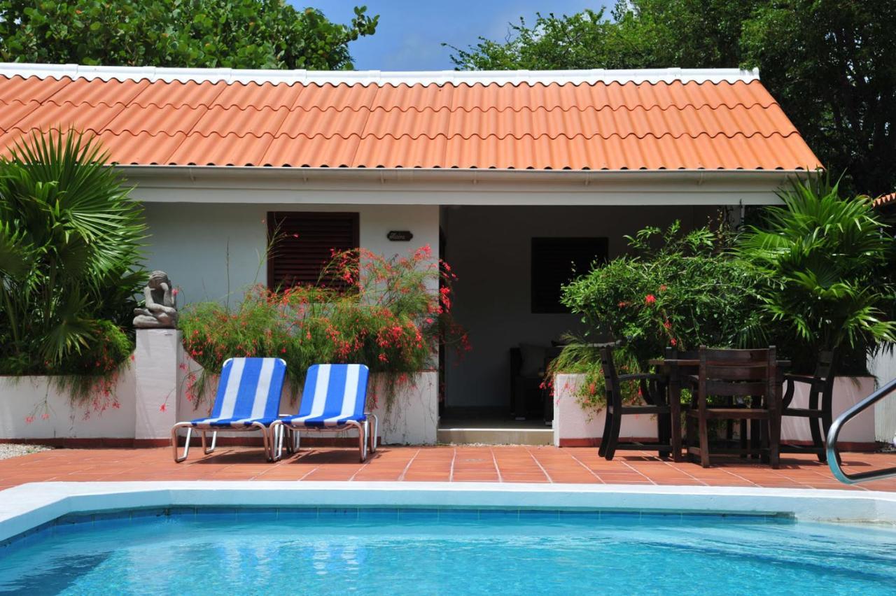 Kas Di Ala Apartments Willemstad Exterior photo